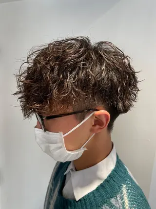 パーマ メンズ ショート/メンズ特化 オオクボユウタのヘアスタイル