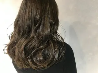 セミロング カラー 縮毛矯正/髪質改善 🌷あかおのヘアスタイル