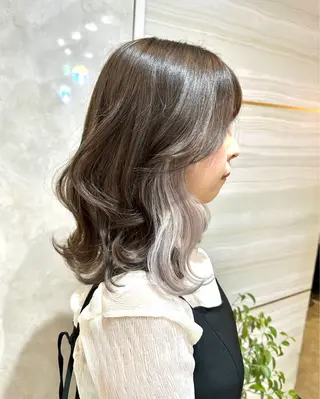 ミディアム カラー パーマ ヘアアレンジ メンズ 🌱巴結生🌿大宮 ☁️ミルクティーのヘアスタイル