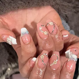 ネイル MODA MANAMIᵕ̈のネイルデザイン