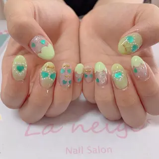 ネイル La neige* yuki 🐩🌙のネイルデザイン