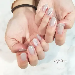 ネイル nijiiro🌈 サトウのネイルデザイン