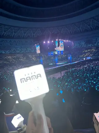 梅田 メンズWカラー 大畑 蒼空のヘアスタイル