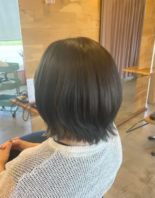 ミディアム カラー 畑村 まゆみのヘアスタイル