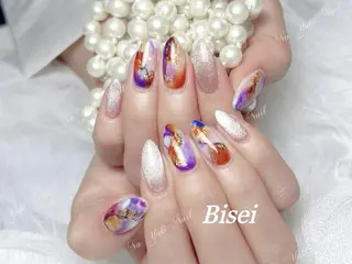 ネイル 🦋 Queenieのネイルデザイン