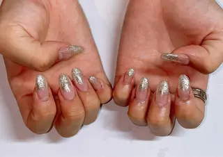 ネイル VIERU 🌈🎀💖のネイルデザイン