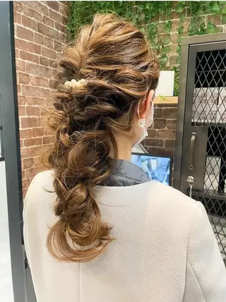 ロング 【20代ダメージ毛に 髪質改善】のヘアスタイル