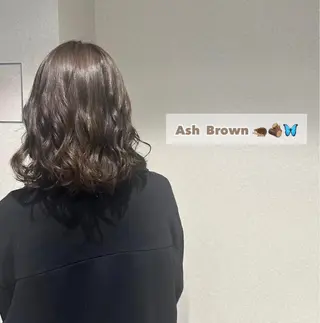 ミディアム 福井 優羽のヘアスタイル