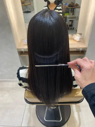 ロング ⭐️⭐️縮毛矯正の スペシャリスト松本✨のヘアスタイル