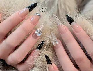 ネイル Pure&Rich Nailのネイルデザイン