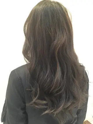ロング カラー ハイトーン×髪質改善 KENTAのヘアスタイル