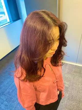 ミディアム デザインカラー/ボブ ブリーチカラー/ユリのヘアスタイル