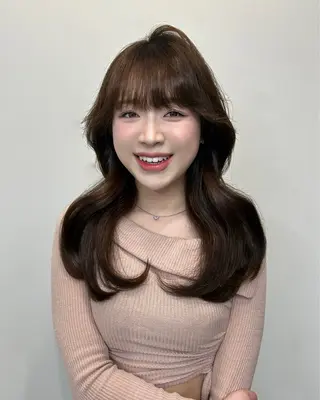 セミロング カラー 心斎橋l大人韓国ヘア レイヤー×艶カラーのヘアスタイル