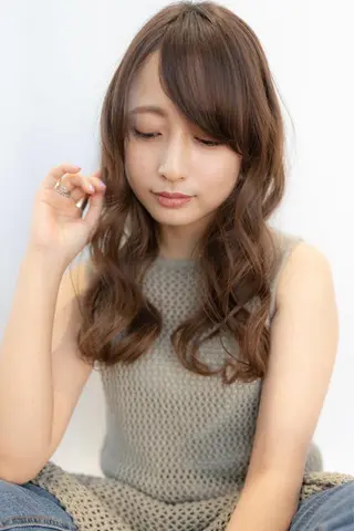 セミロング Anthurium 吹田💐のヘアスタイル