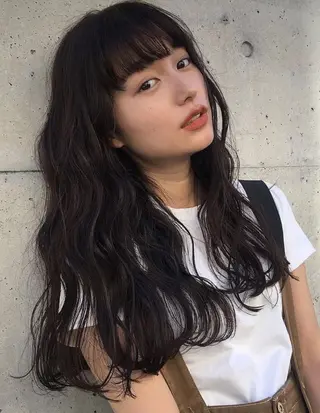 ロング パーマ 似合わせカット 小林愛奈のヘアスタイル