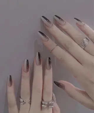 ネイル RI SA☀️ リサのネイルデザイン