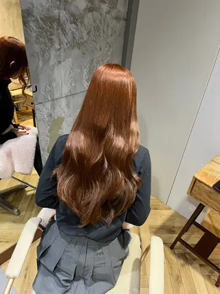 ロング カラー 相宮 優羽のヘアスタイル