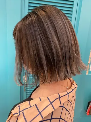 ショート WHALE hair × beautyのヘアスタイル