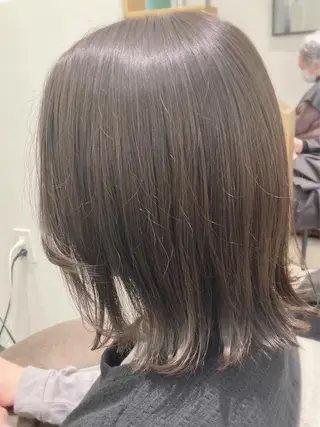 ミディアム カラー 横浜似合わせ顔まわり カット／長谷川のヘアスタイル