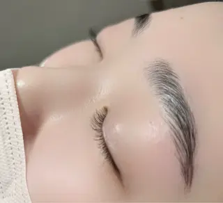 アイブロウ 高浪 まり絵のマツエク・マツパデザイン