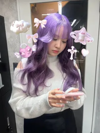 ロング カラー ハイトーン/ゆるふわ 🧚𖥔ׁTOMO♡のヘアスタイル