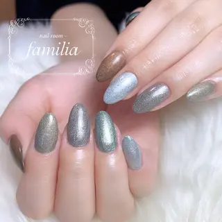 ネイル -nailroom- familiaのネイルデザイン
