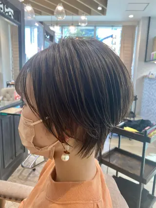 ショート くびれショート・ボブ カットorパーマ特化のヘアスタイル