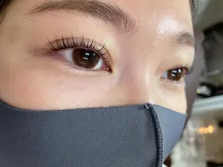 マツエク・マツパ 🖤コモリユカ🖤 表参道のマツエク・マツパデザイン