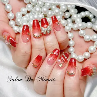 ネイル Momo 🤍のネイルデザイン