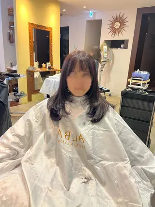 セミロング カラー カットが上手い 💇‍♂🌸サク🌸のヘアスタイル