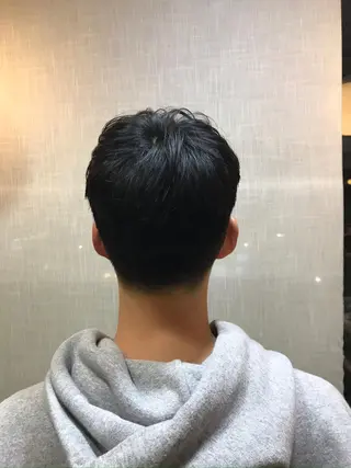 メンズ 石田 有矢のヘアスタイル