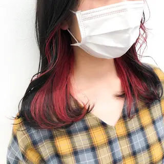 セミロング カラー ハイトーン×レイヤー カットTAKUMIのヘアスタイル