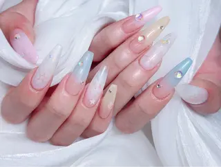 ネイル M🌷nail 長さだし専門店のネイルデザイン