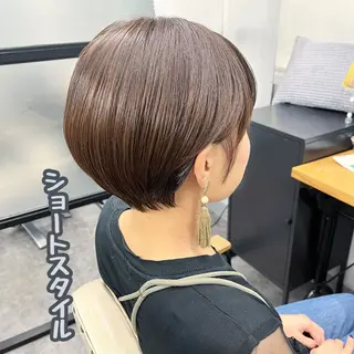 ショート カラー ヘアアレンジ 二ヶ月綺麗なデザイン カット/星野六三四のヘアスタイル