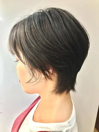 ショート パーマ 大野 あさみのヘアスタイル