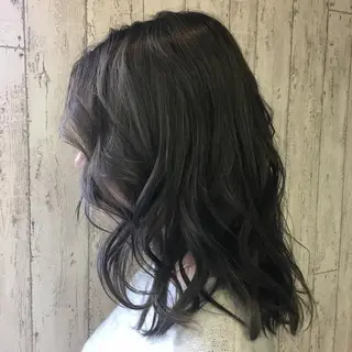 ミディアム Kaede .のヘアスタイル