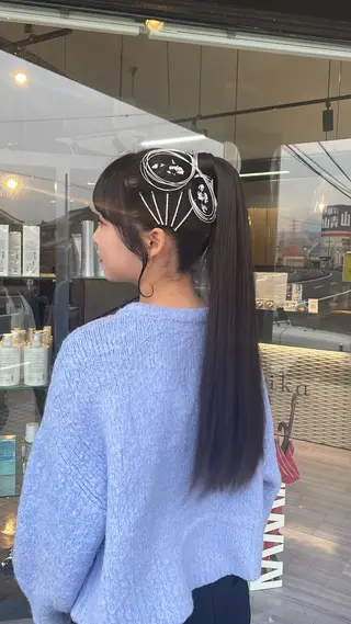 ロング ヘアアレンジ マキノ キョウカのヘアスタイル