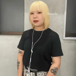 ショート カラー ハイトーン/ボブ /HBL/AYUNAのヘアスタイル