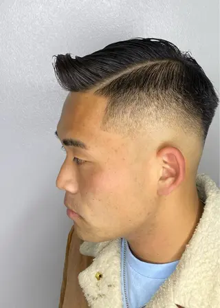 ショート メンズ 岡本 宗士のヘアスタイル