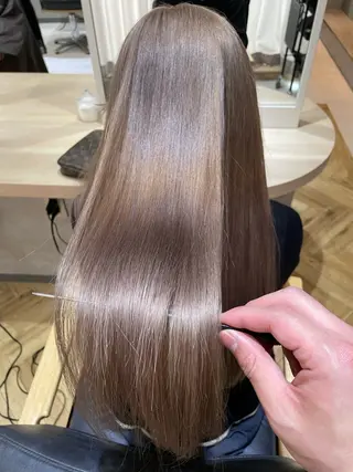 ロング カラー フェイスレイヤー/ 小顔/髪質改善　関のヘアスタイル