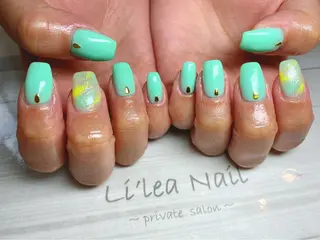 ネイル Li'leaNail AINAのネイルデザイン