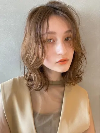 ミディアム 圧倒的な質感🧡 髪質改善/丸山晴菜のヘアスタイル