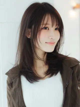 セミロング 神保町駅徒歩5分🍀 NEWOPEN🍀渚のヘアスタイル