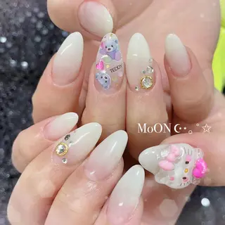 ネイル MoON...❤︎ MeGuのネイルデザイン