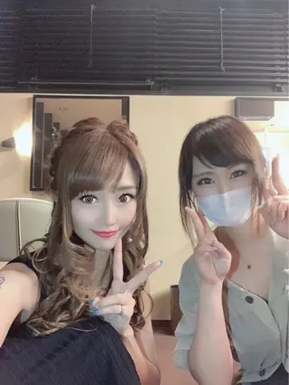 ロング ヘアアレンジ セット&メイク RICK trickのヘアスタイル