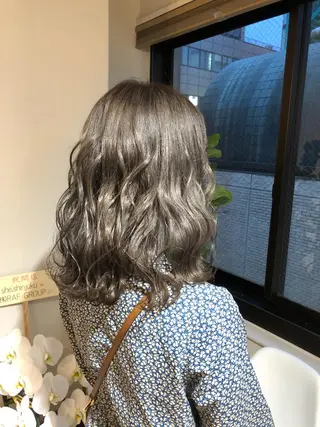 ミディアム ヘアアレンジ トッチ 艶髪髪質改善のヘアスタイル