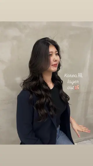 ロング レイヤーカット 🫒natsuのヘアスタイル