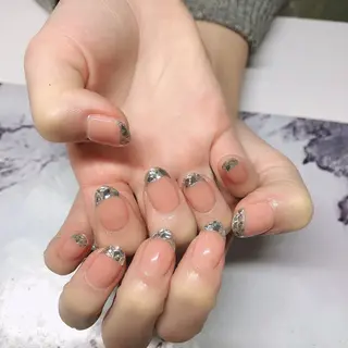 ネイル ガレンドウ 白澤 愛子のネイルデザイン