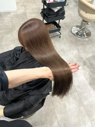 ロング カラー 廣庭 勇人のヘアスタイル