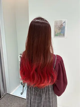 ロング カラー 中川 茜里のヘアスタイル
